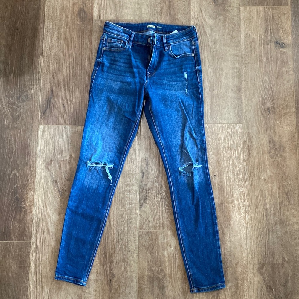 Distressed super skinny Jean